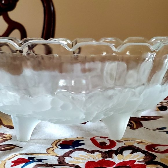 Vintage Glass Bowl - Picture 3 of 3